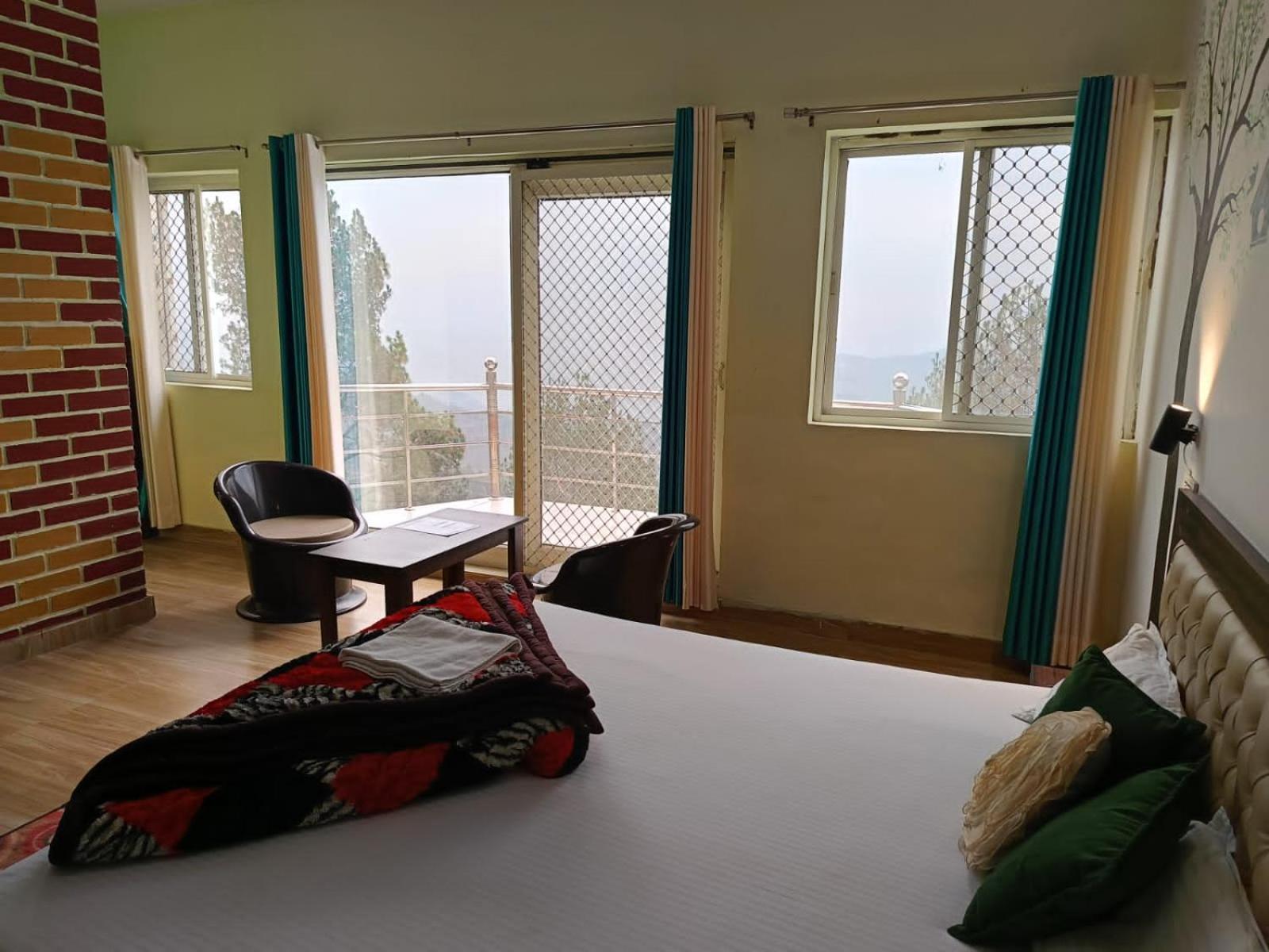 Joshi Holiday Home Stay Лансдаун Екстер'єр фото