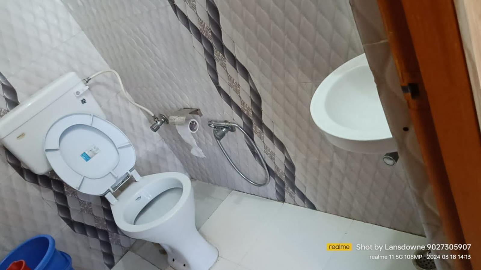Joshi Holiday Home Stay Лансдаун Екстер'єр фото