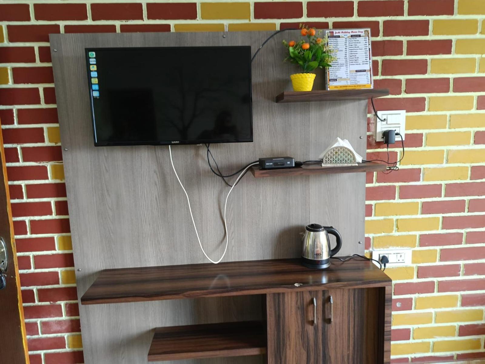 Joshi Holiday Home Stay Лансдаун Екстер'єр фото