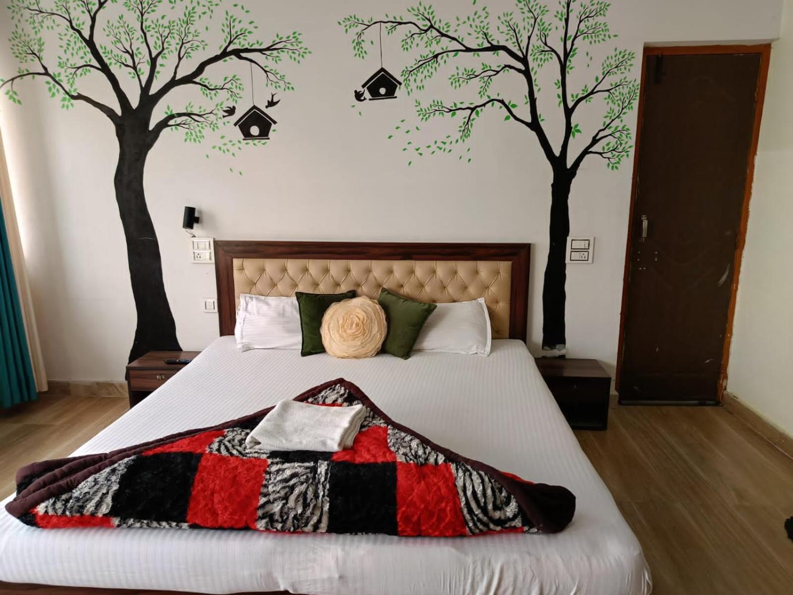 Joshi Holiday Home Stay Лансдаун Екстер'єр фото